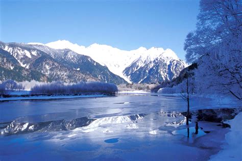 Kamikochi winter / December, January, February, March · early April ...