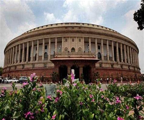 Who designed the Indian parliament Building?