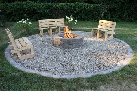 How To Create A Diy Fire Pit In Your Yard – DECOOMO