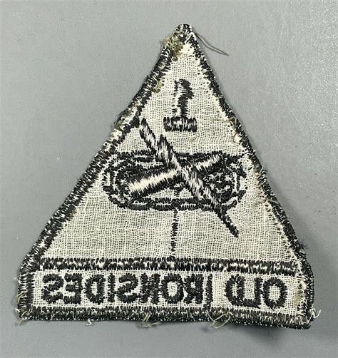 Vietnam War US Army 1st Armor Division Patch Vietnamese Made | #3870120571