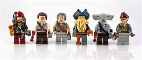 The Lego King: Lego Pirates Of The Caribbean The Black Pearl, Cannibal Escape, and Isla De ...