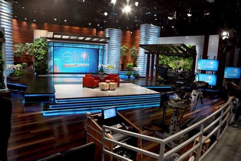 The Ellen DeGeneres Show | Tv set design, Set design, Stage set design