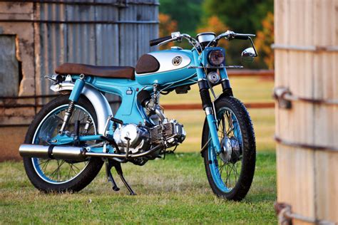 A man built this Honda S90 in his apartment | Bike EXIF