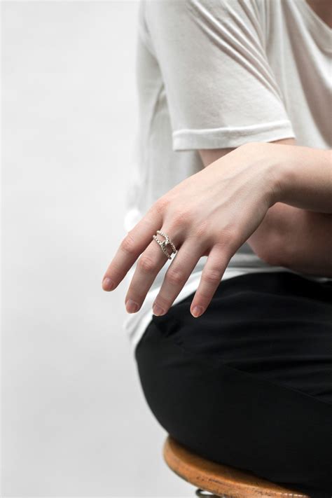 LOOP ring · Saskia Diez