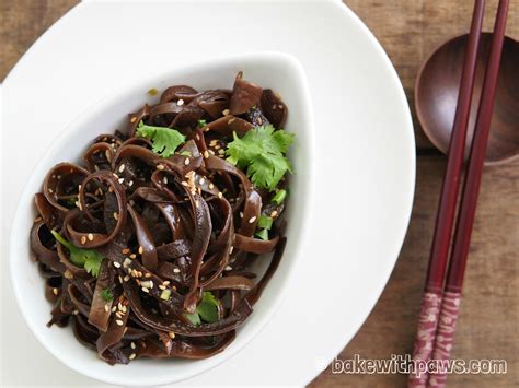 Black Fungus Salad - BAKE WITH PAWS