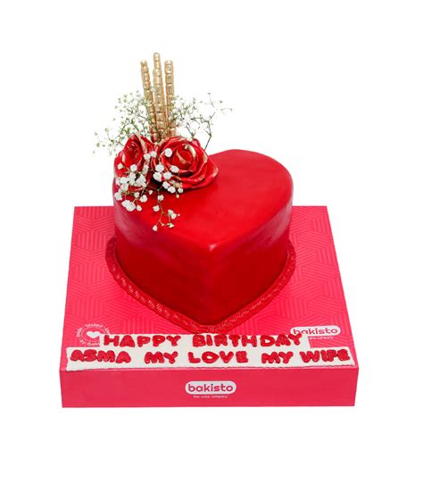 Red Heart Shape Cake by bakisto - the cake company