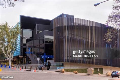 Johannesburg Art Gallery Photos and Premium High Res Pictures - Getty ...