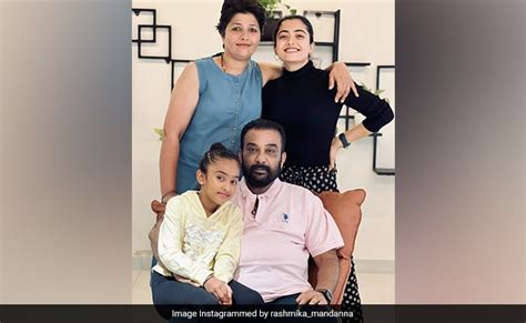 Meet Pushpa star Rashmika Mandanna's "real family". - WEB MOVIS