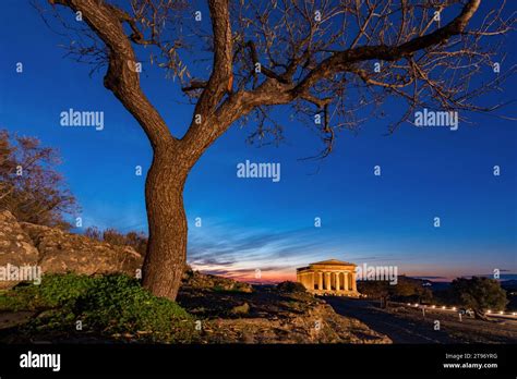 Valley of the Temples, Sicily Stock Photo - Alamy