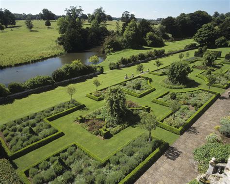 British gardens to visit - Country Life