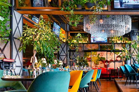 5 restaurantes de moda en Madrid para una tarde inolvidable - Frumen