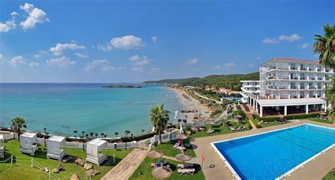 Sol Beach House Menorca in Santo Tomas, Menorca | Holidays from £341pp ...