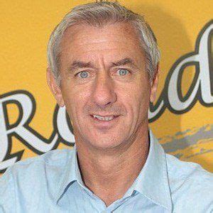 Ian Rush - Bio, Facts, Family | Famous Birthdays