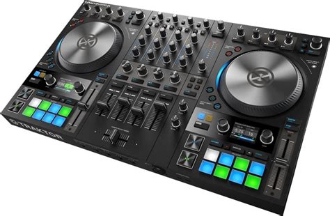 Native Instruments Traktor Kontrol S4 MK3 | GAK