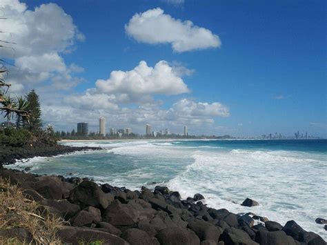 Burleigh Heads National Park - Walking Tracks & Camping