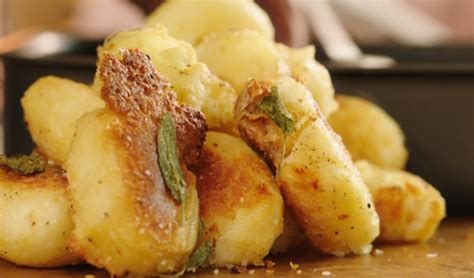 Jamie Oliver maris piper roast potatoes with sage on Jamie’s Ultimate ...