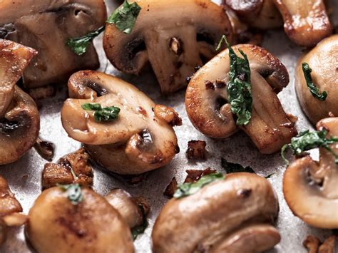 Sauteed Mushrooms | Epicurious