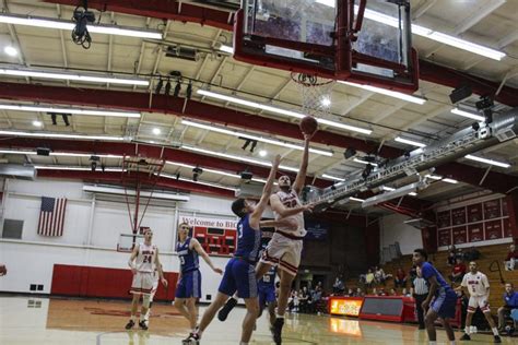 Men’s basketball misses out against Chaminade University of Honolulu ...