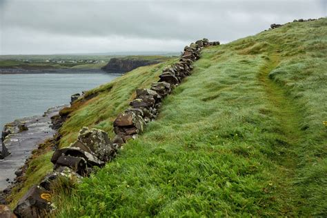 Walking the Cliffs of Moher: Doolin to Hags Head | Earth Trekkers