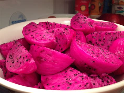 red dragon red fleshed dragonfruit | Dragon fruit, Food, Fruit