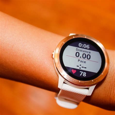 Tips to Using the Garmin Vivoactive 3 for Runners | RunnerClick