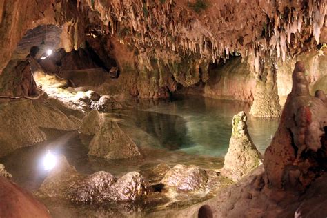 Indian Echo Caverns | An underground lake located deep insid… | Flickr