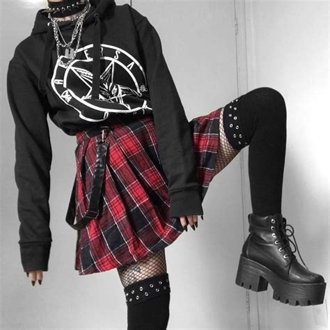 Pin by Disenchanted on Grunge outfits | Fashion outfits, Egirl fashion, Clothes