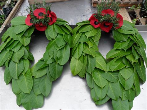 Worcester College Gardeners 2009-2018: Remembrance Day Wreaths