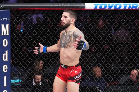 Ilia Topuria Explains Why Alexander Volkanovski Will Be One of His ...