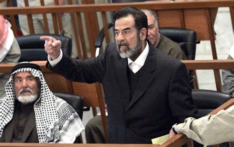 Saddam trial falls into chaos as it resumes