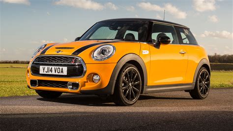 Mini Cooper D 2018 - Price, Mileage, Reviews, Specification, Gallery - Overdrive