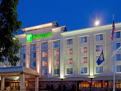 Family-Friendly Downtown Portsmouth, NH Hotels | Holiday Inn Portsmouth