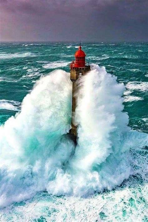 La Jument Lighthouse, Bretagne, France | Lighthouse pictures ...