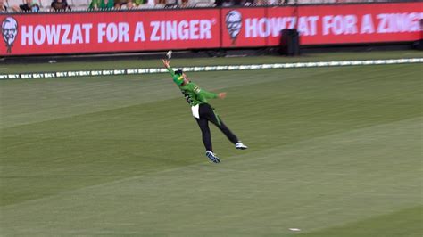 Watch: Glenn Maxwell leaves bowler in disbelief with one-handed stunner ...