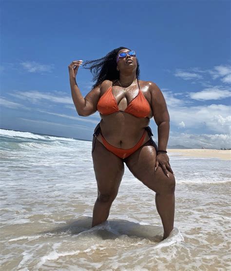 Lizzo Serves Bikini Beach Body [Photo] - theJasmineBRAND