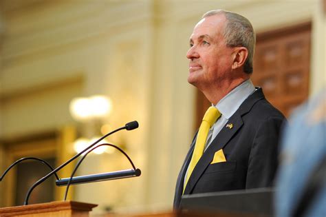 Murphy emphasizes property taxes, affordability in 2023 budget address ...