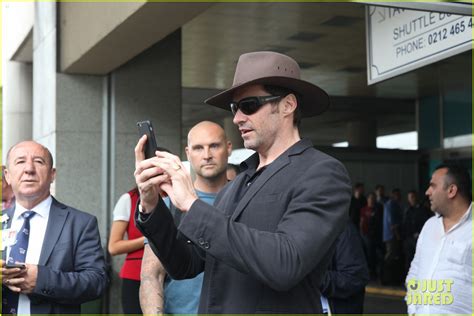 Hugh Jackman Happily Touches Down in Istanbul: Photo 3381674 | Hugh Jackman Photos | Just Jared ...