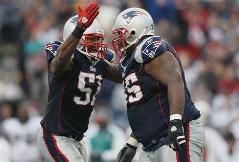 Super Bowl XLVI: With Jerod Mayo and Vince Wilfork, Patriots are anything but soft in the middle ...