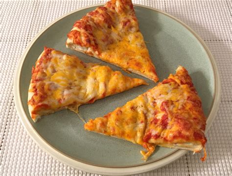 DiGiorno Stuffed Crust Five Cheese Pizza Review – Freezer Meal Frenzy