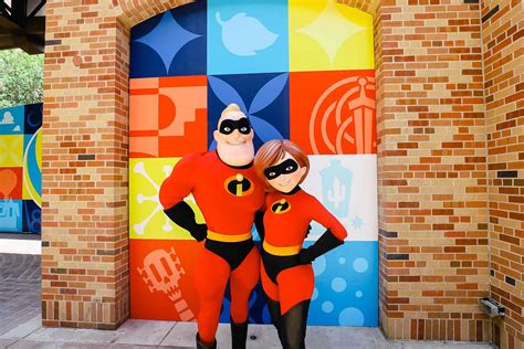 Meet Mr. and Mrs. Incredible at Disney's Hollywood Studios