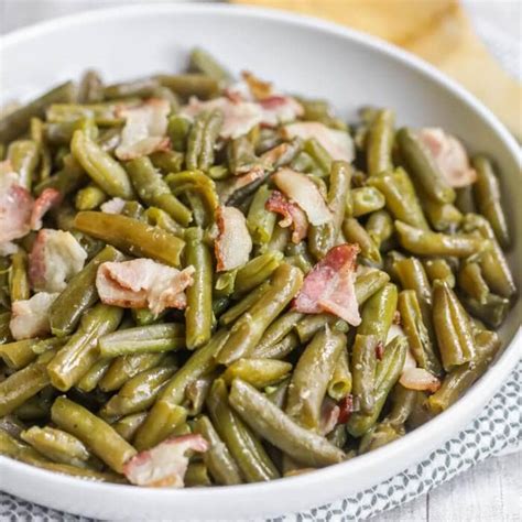 Crock Pot Green Beans with Bacon - Just 4 Ingredients! | Lil' Luna