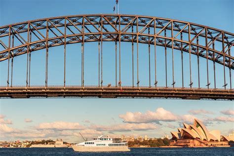 Sydney Harbour 2 Hour Cruise Harga Promo - tiket.com