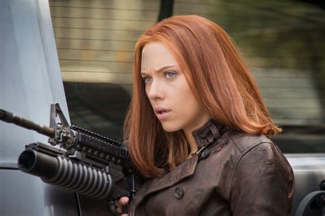 LAS CRÓNICAS DE AXA: Nuevas imágenes de Scarlett Johansson como Viuda Negra y mas cosas de ...