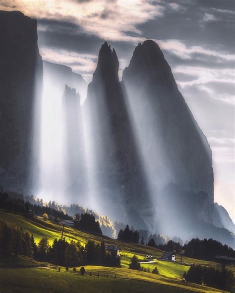 Dramatic sunrise in Dolomites, Italy - Album on Imgur Landscape ...