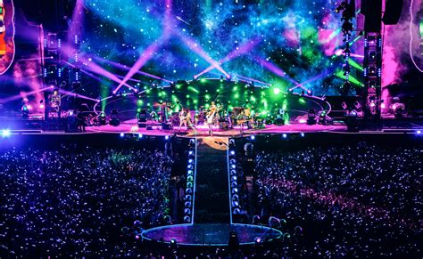 Coldplay's 'A Head Full of Dreams' Tour Returns With Xylobands LED ...