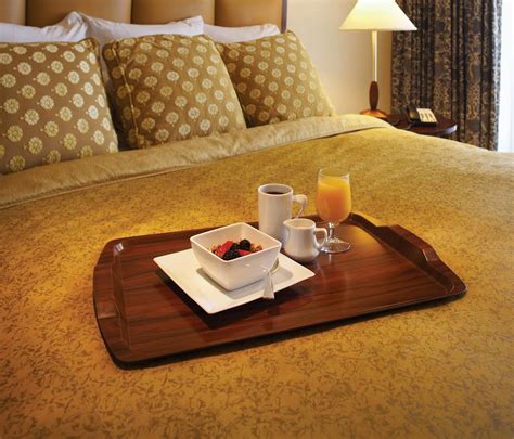 Hotel Room Service Tray | Cambro