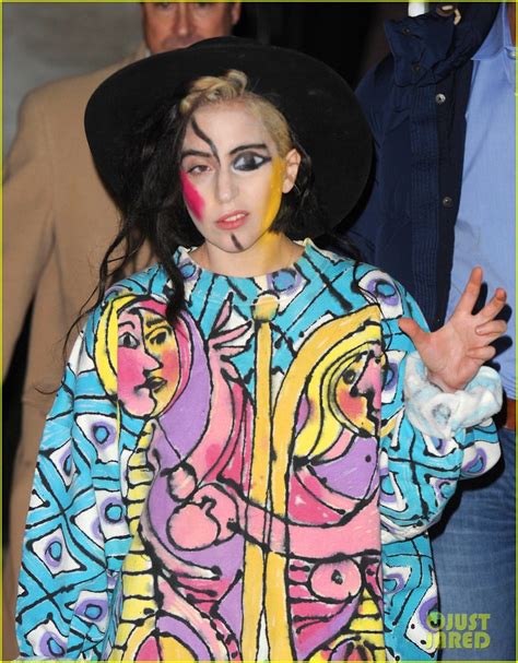 Lady Gaga Wears Coloful Outfit, Paints Eyeball on Eyelid: Photo 3006406 ...