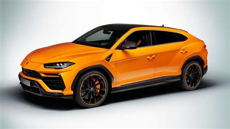 2021 Lamborghini Urus Gets Pearl Capsule Package With Gorgeous Paint