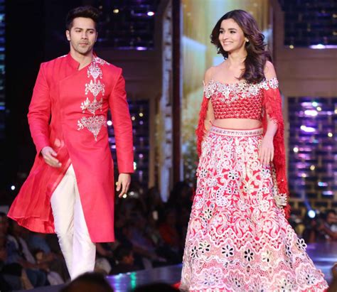 Alia Bhatt and Varun Dhawan totally rocked the runway for Abu Jani and ...