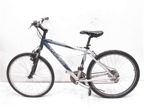 Trek 7000 Multitrack Men's Mountain Bike | Property Room